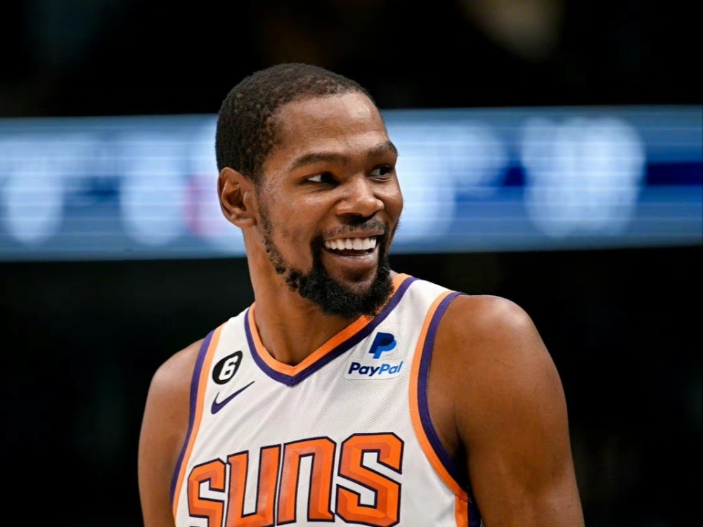 年轻出道的 年轻出道的