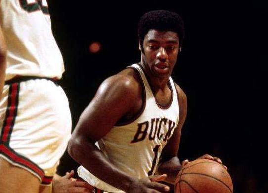 换增加更多 换增加更多