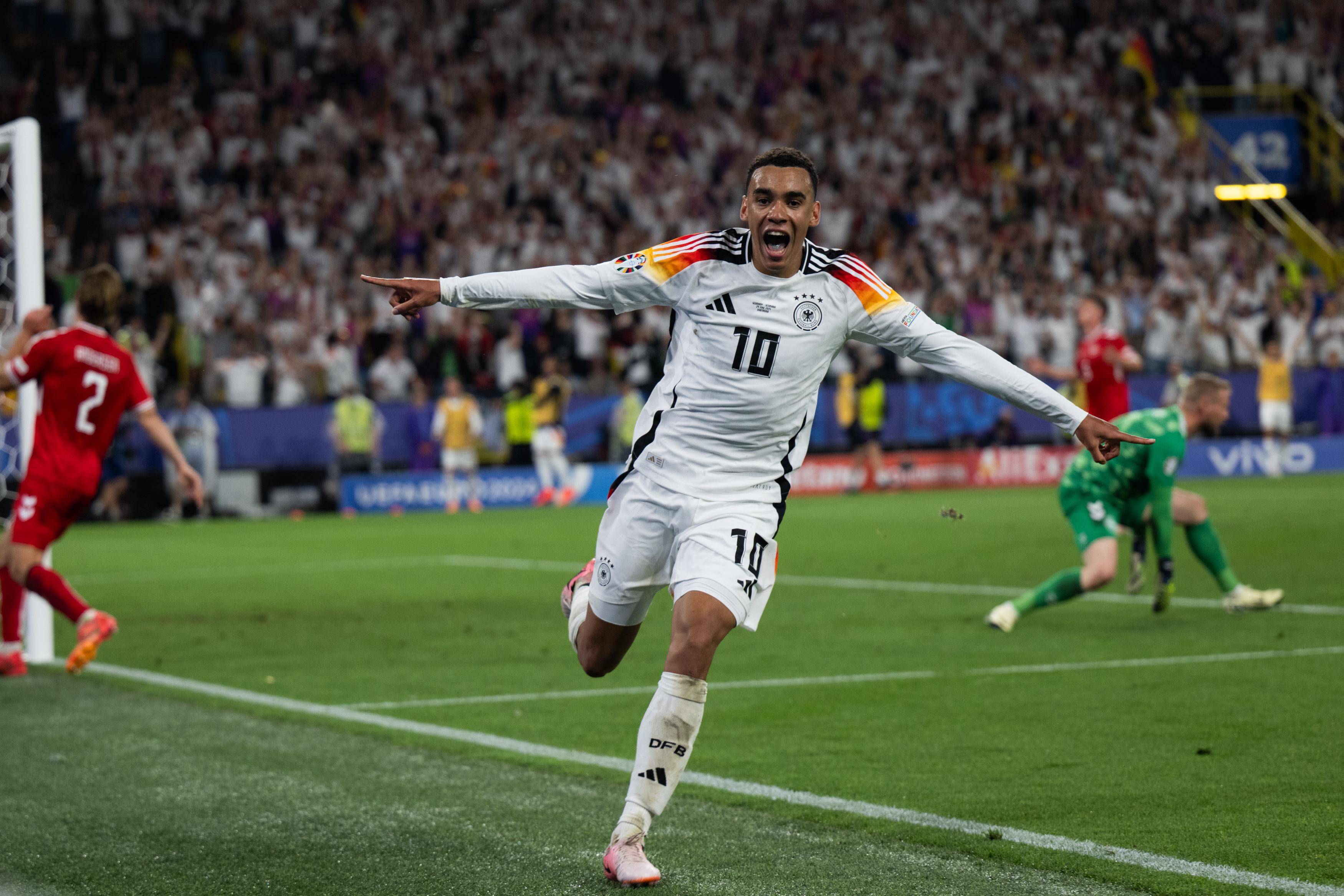 俱乐部的深 俱乐部的深