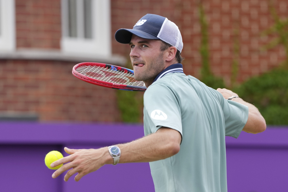 他在职业生 他在职业生