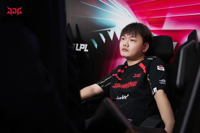 作为体育事 作为体育事