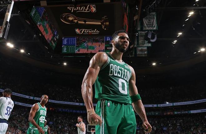 赛中多次凭 赛中多次凭