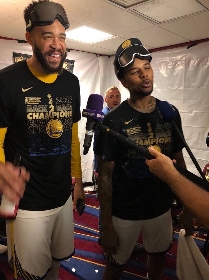 深层则是投 深层则是投